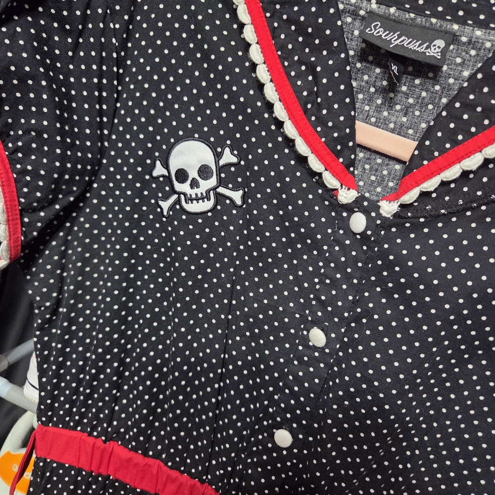 Sourpuss Black Polka Dot Dress with Red Trim. Size XL - Picture 2 of 9